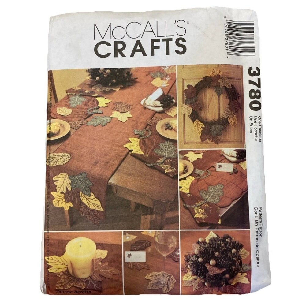 McCall's 3780 Harvest Leaves Decor Table Runner Wreath Napkins UNCUT Sew Pattern